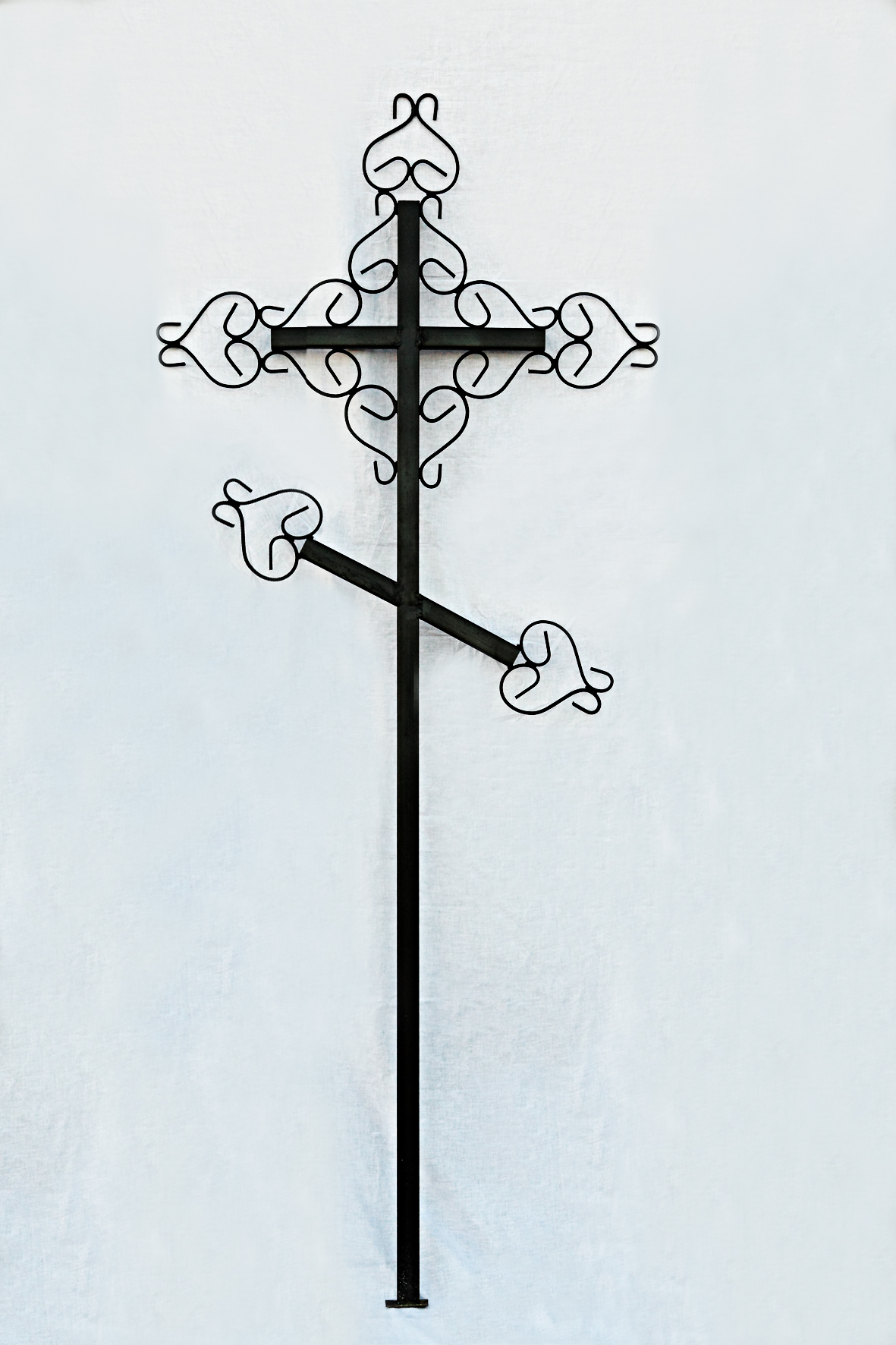 Крест металлический, простой